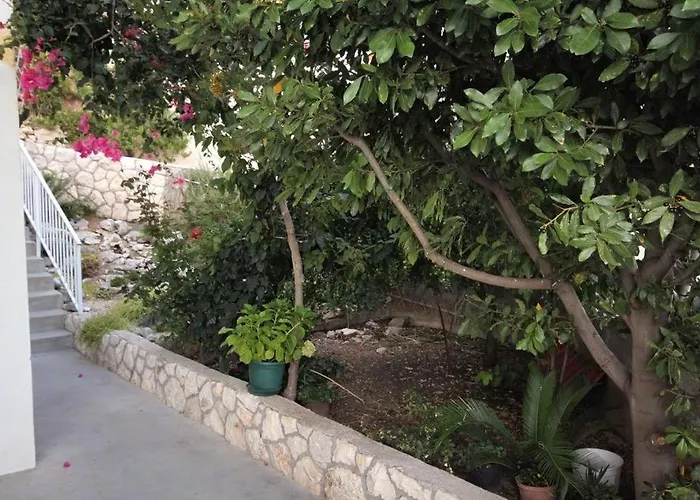 In With Sea View, Terrace, Air Conditioning, Wi-fi * Hvar Town